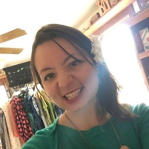 Meet your Posher, Emily